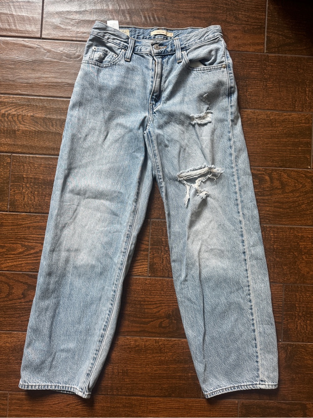Levi’s Baggy Dad Jeans Size 25 Light Wash Distressed